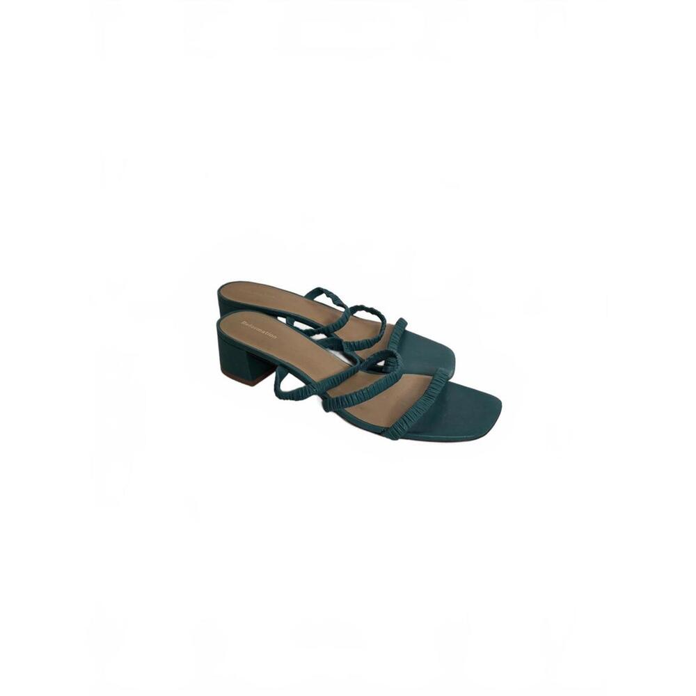 Reformation Assunta Strappy block heel sandal Size 9